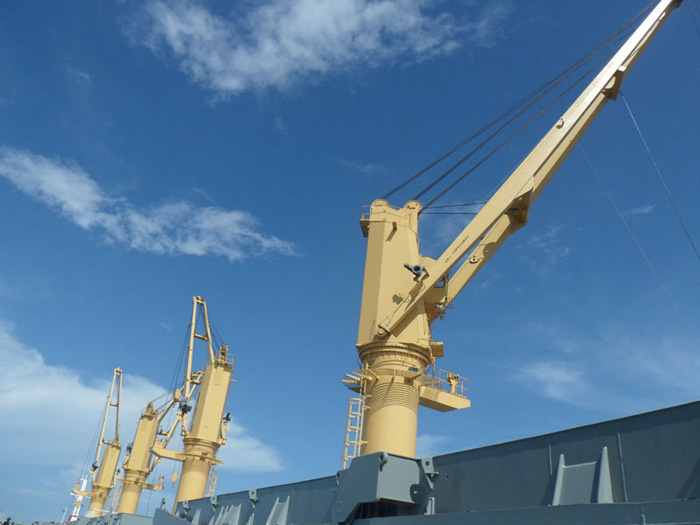 江西南昌船舶克令吊厂家船吊的使用是一项重要的技术工作