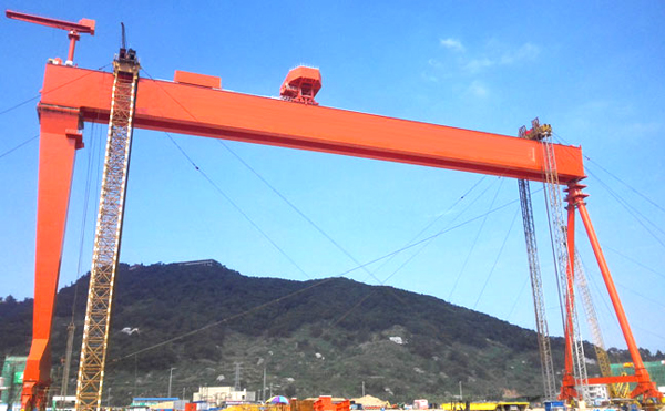 造船龙门吊的同步吊装技术适用于哪些船舶分段